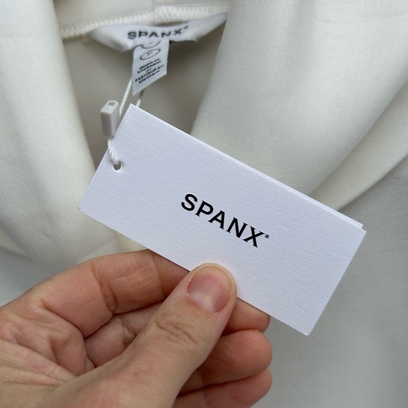 Spanx Airessentials turtleneck tunic, BNWT, Small - Picture 10 of 11